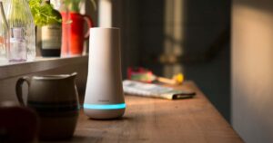simplisafe-base-lit-up-on-table