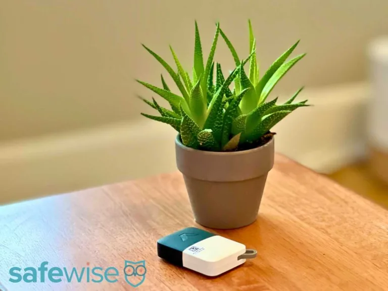 Abode's keyfob gives you remote control of your Abode Smart Security System. You can arm and disarm before you hop into (or out of) the car on your daily errands.