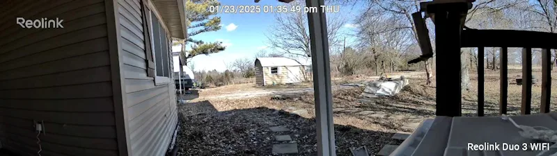 Reolink Duo 3 WIFI's app shows images in an almost panoramic layout.